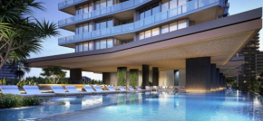Luxurious Seaside 4BR Skyhome with panoramic views, Surfers Paradise
